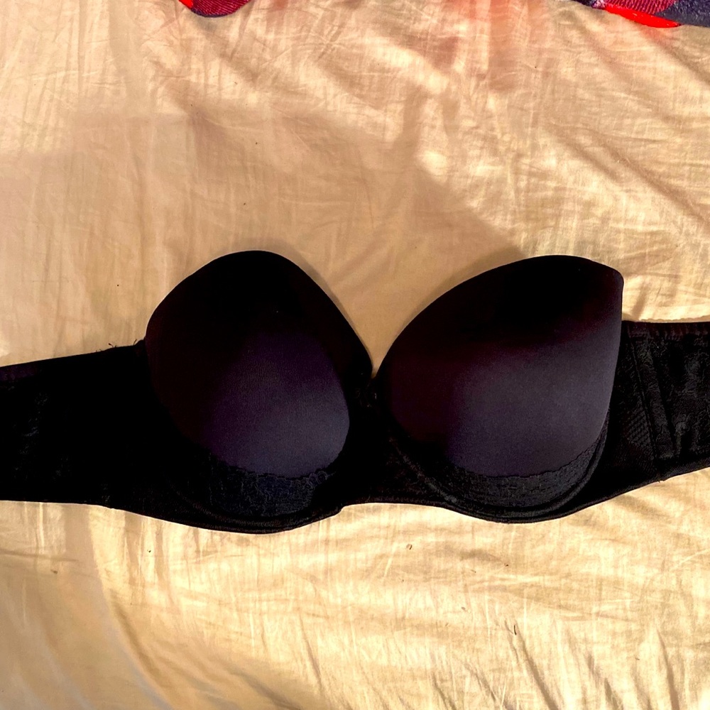 Black strapless ☀️